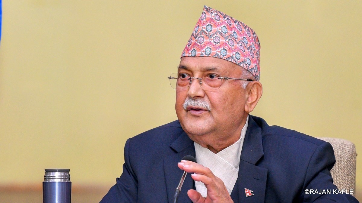 मेरो आँखा अगाडि सिङ्गो नेकपा छ : ओली