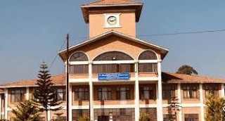 अब भौतिक उपस्थितिमा पढाइ