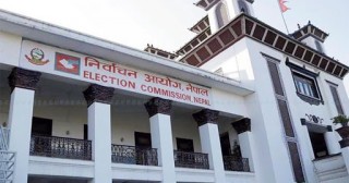 सर्वोच्चको फैसला निर्वाचन आयोगमा