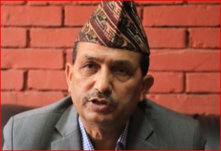 एमालेमा बहुकेन्द्र निर्माण हुन दिँदैनौँ  : मन्त्री ढकाल