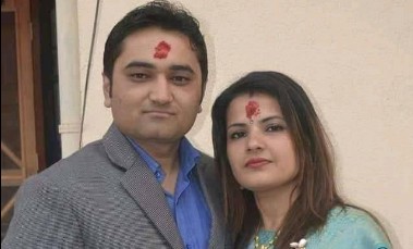 भट्टराई दम्पतिद्धारा गौतमबुद्ध रंगशालालाई आर्थिक सहयोग 