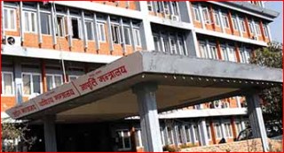 आपूर्ति प्रणालीलाई पुनः सञ्चालन राख्न -यापिड रेस्पोन्स टोली