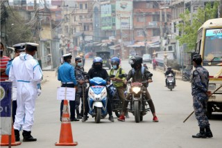 स्वास्थ्य मापदण्ड उल्लङ्घन गर्ने आठ हजारलाई कारवाही