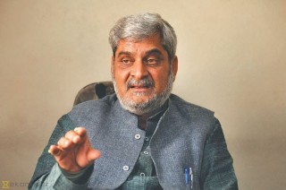 सरकार जनताका साथमा छः स्वास्थ्यमन्त्री