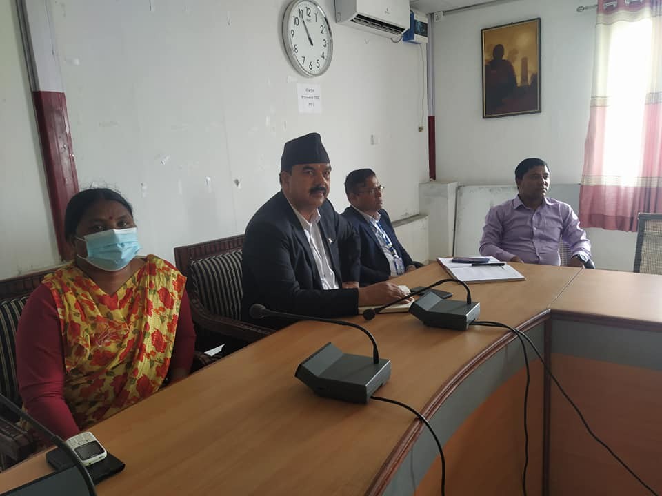 आफु चढ्ने गाडी एम्बुलेन्सका रूपमा प्रयोग गर्ने तिलोत्तमा नगर प्रमुखको घोषणा