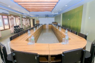 लकडाउन अवधिभर पार्टी प्यालेसमा भोजभतेर गर्न नपाइने, १० जना भन्दा बढी जमघट पनि निषेध