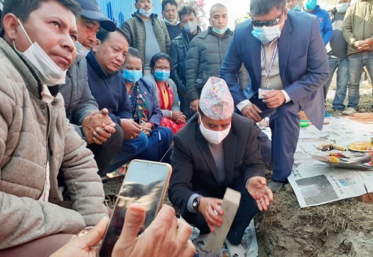 सांसद बस्नेतको सक्रियता : सूर्यविनायकमा ७५ र ठिमीमा ५० शय्याको अस्पताल निर्माण हुने