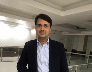 वरिष्ठ मुटु रोग विशेषज्ञ डा.ओम मूर्ती अनिलको कोभिडलाई बुझ्ने ‘५ दिनको सूत्र’