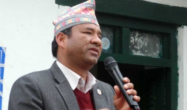 प्रदेश सरकारबाट फिर्ता नहुनेलाई कारबाही हुन्छ : अध्यक्ष थापा