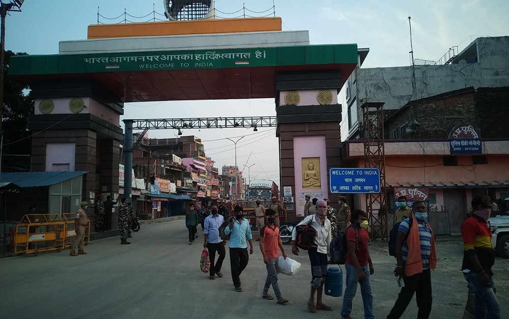 कोरोना बढेपछि वीरगञ्ज सीमा नाकामा गरियो कडाई