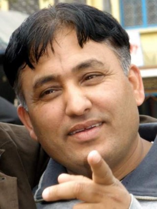 डा. विप्लव कविता : तिनीहरू कहाँ गए ?