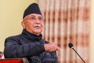 एमाले एकता वा विभाजन : ‘बल ओली कोर्टमा’