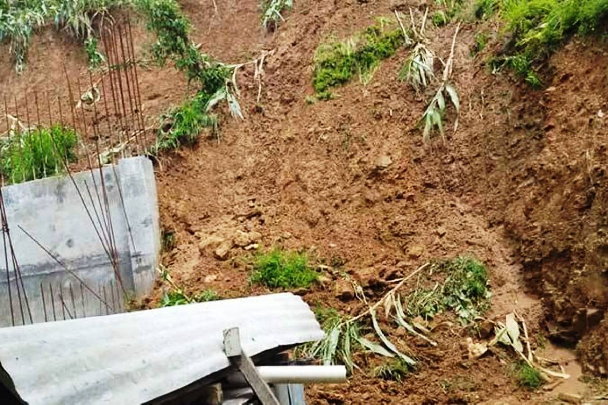 क्युडीमा ९४ परिवार पहिरोले विस्थापित