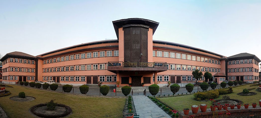 विघटन मुद्दामा फैसला अर्को साता