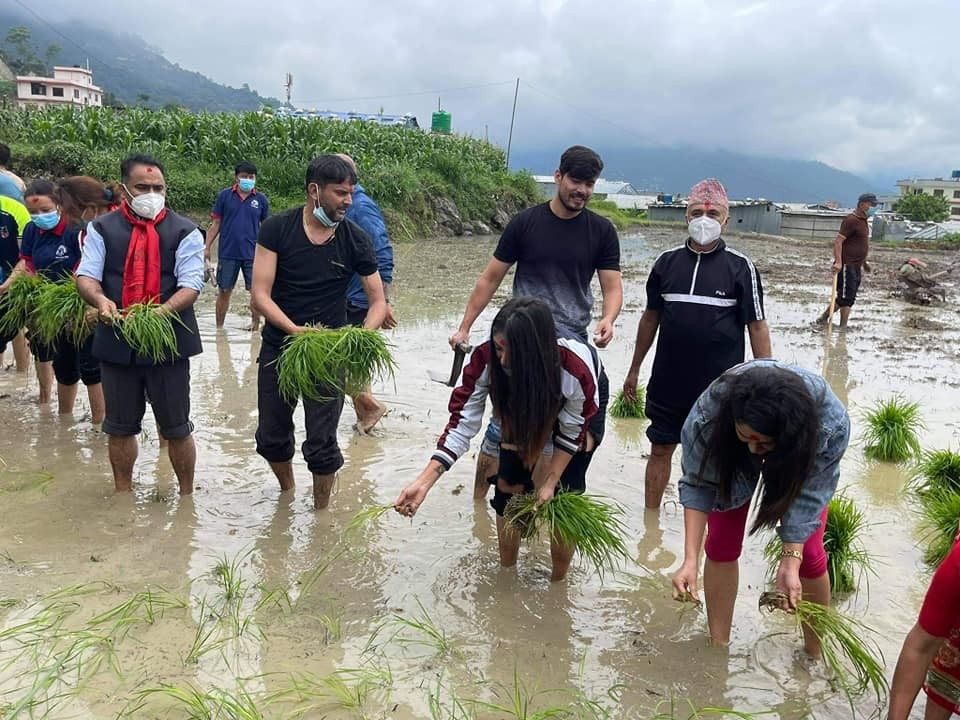 खेलकुद महासंघद्धारा 'आत्मनिर्भरताका लागि खेलाडी खेतमा दुई दिन' अभियान शुरु 