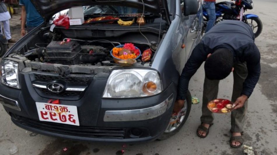आज विश्वकर्मा पूजा एवं वास्तु दिवस