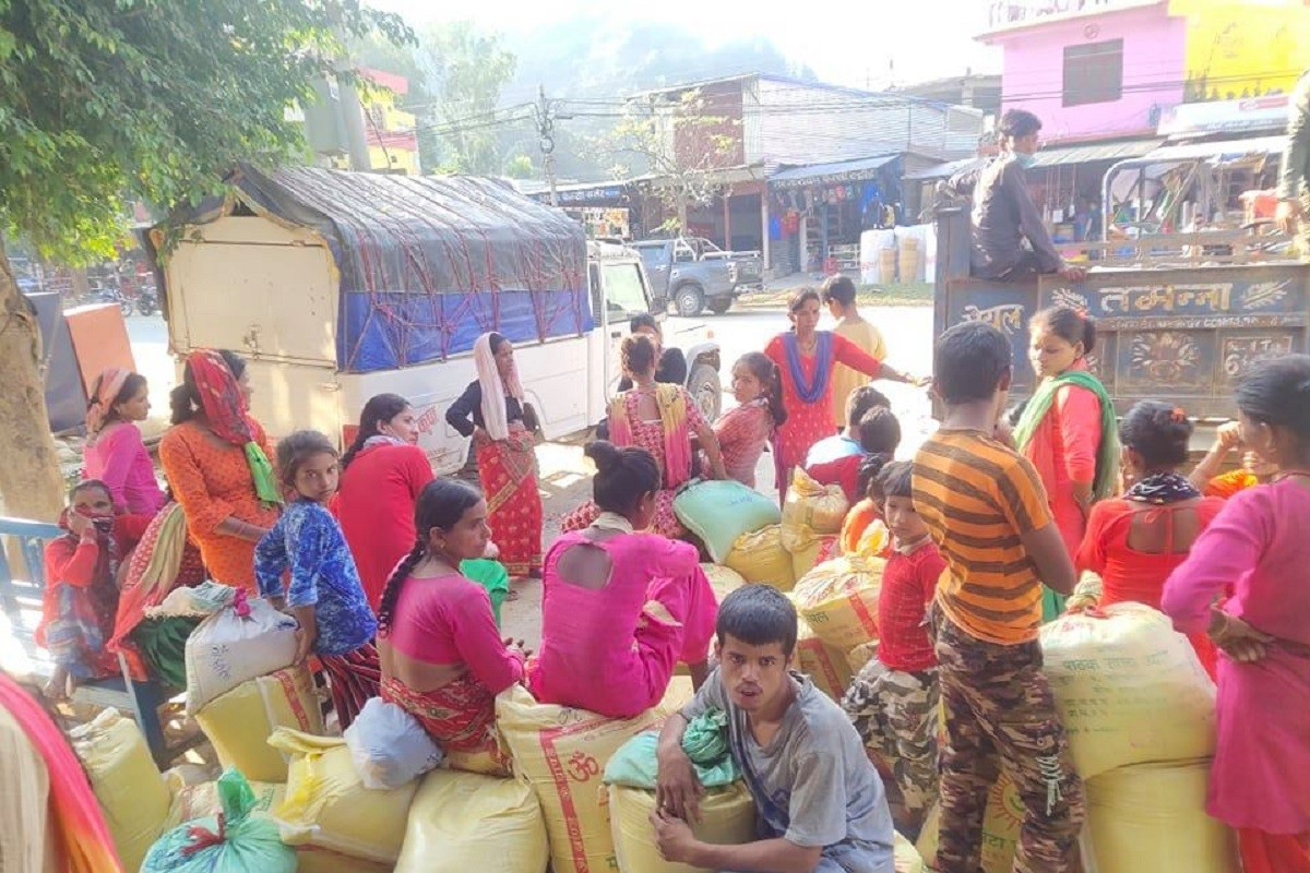 पाँच महिनामा रु चौध करोड बराबरको नून बिक्री