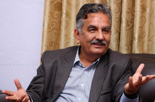 कर्मचारीलाई सङ्घीयता चाहिएको छैन : पूर्व अर्थमन्त्री पाण्डे