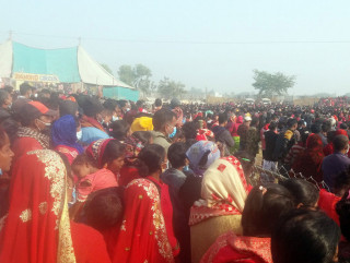 सुनसरी महोत्सवमा भोजपुरी कलाकार नआउने भएपछिमा तोडफोड र आगजनी