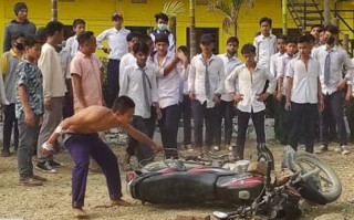 मोरङको लेटाङमा झडप, एक महिला प्रहरीको मृत्यु