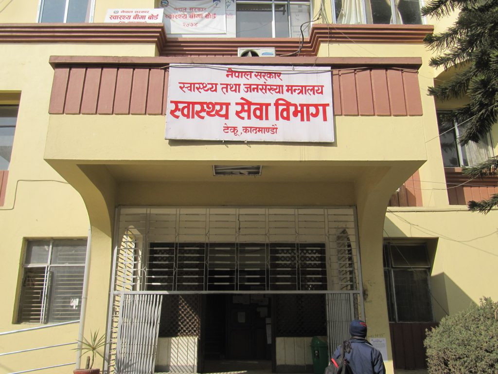 टाइफाइड खोपका लागि कामपामा मात्रै ६०० खोप केन्द्र