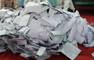 पोखरामा गणना ढिलो भएपछि मतगणनास्थल थप