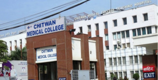 चितवनमा नवजात शिशुको दुर्लभ शल्यक्रिया