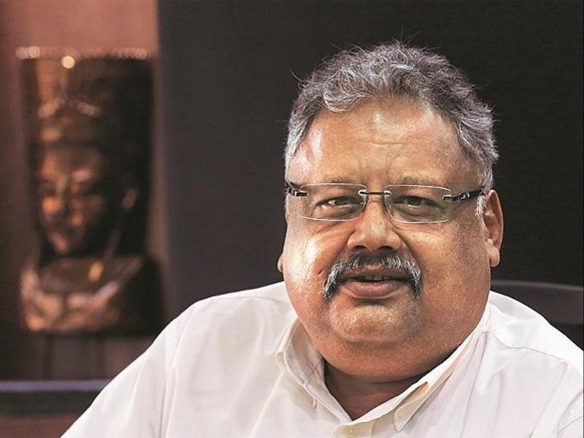 शेयर बजारका बादशाह बिग बुल राकेश झुनझुनवालाको निधन