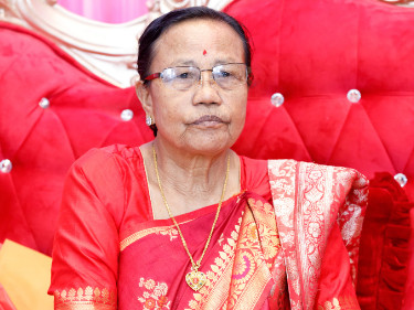 सेन्ट लरेन्स प्राचार्य महर्जनलाई मातृशोक