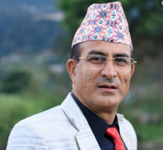 बिद्यार्थी पढाई र मोवाइल फोविया