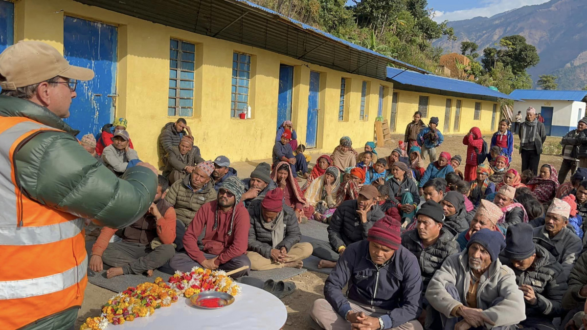 एमाले उपत्यका विशेषद्धारा ८७ वटा घरटहरा निर्माण