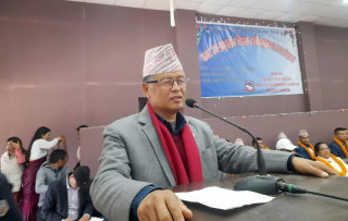 शिक्षा र स्वास्थ्य क्षेत्रमा बजेट अभाव हुँदैन् : मन्त्री गुरुङ