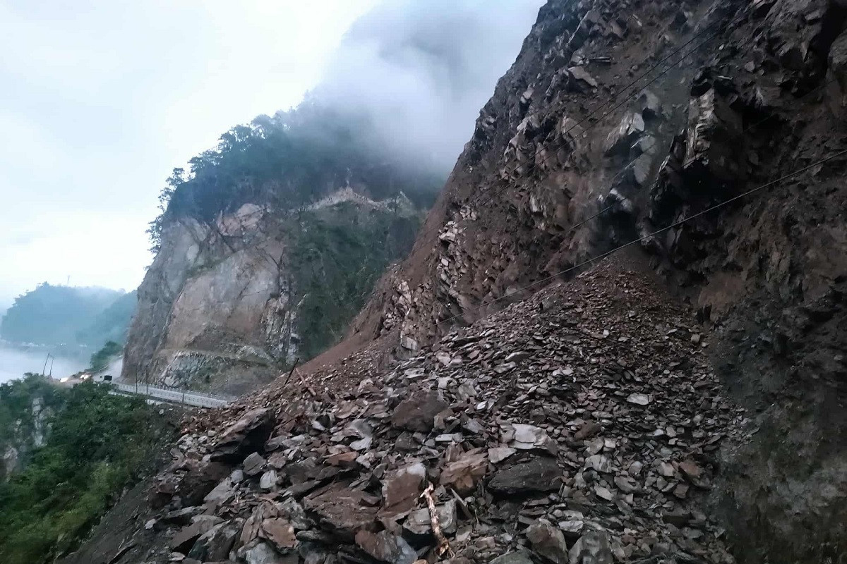 मनसुनजन्य विपद् जोखिमको अवस्था हेरेर मात्रै सवारीसाधन चलाउन दिने