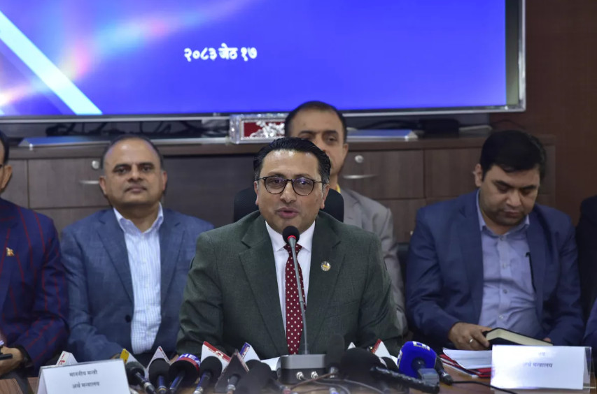 बजेट ठूलो होइन, जिडिपीको तुलनामा सानो होः अर्थमन्त्री वाग्ले