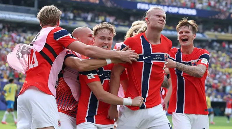 हालान्डको दुई गोलमा ब्राजिल स्तब्ध, पहिलो पटक नर्वे क्वाटरफाइनलमा