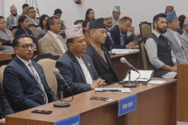 सङ्घीय संसद्का दुवै सदनको बैठक बस्दै