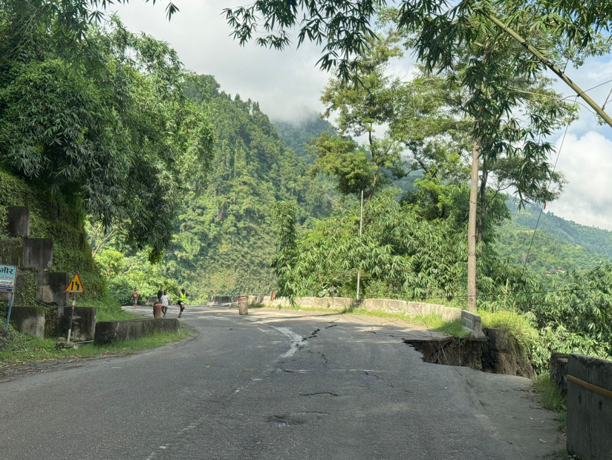 कृष्णभीरमा ट्र्याक खोल्न थालियो